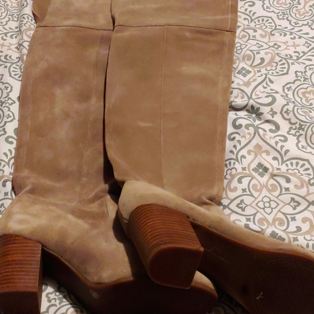 suede round for riding boots